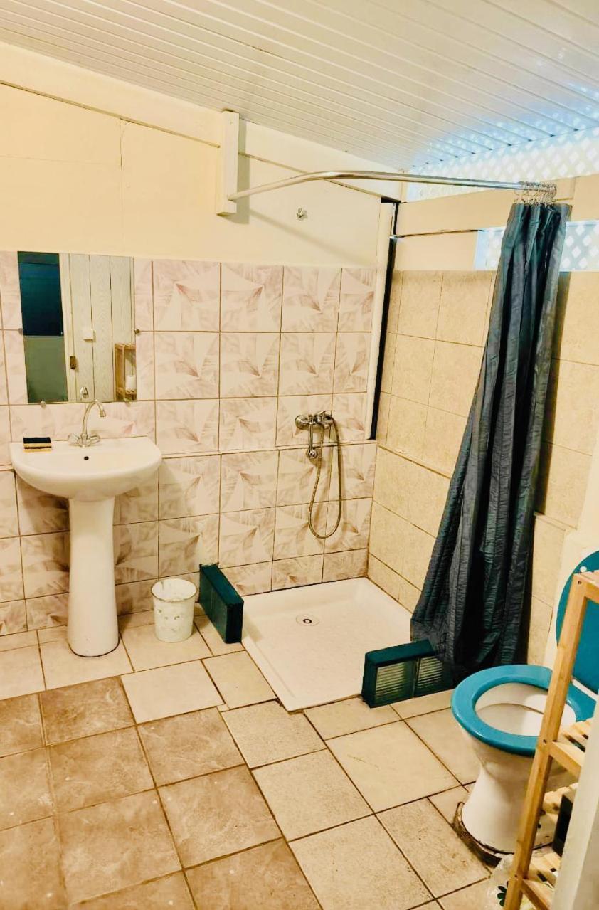 Fare Om Hotell Pihaena Exteriör bild